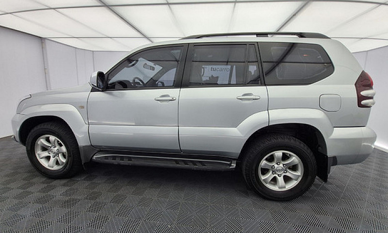 Toyota Land Cruiser ...