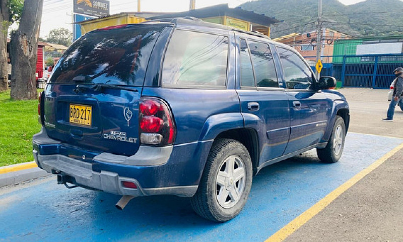 Chevrolet Trailblaze...