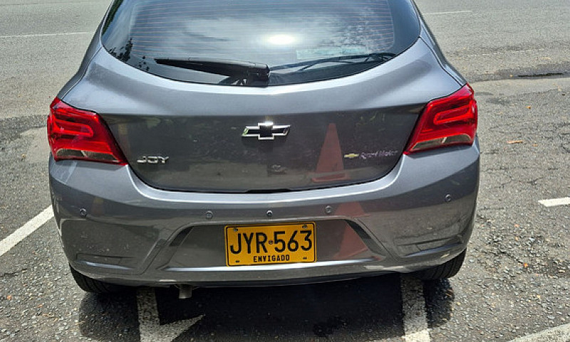 Chevrolet Joy 1.4 Lt...