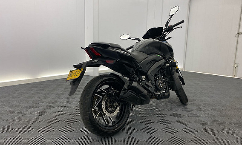 Bajaj Dominar  S 400...