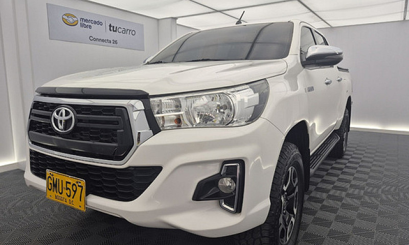 Toyota  Hilux 2.8 At...
