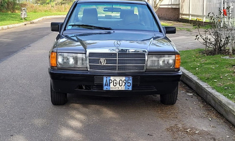 Mercedes-Benz Clase ...