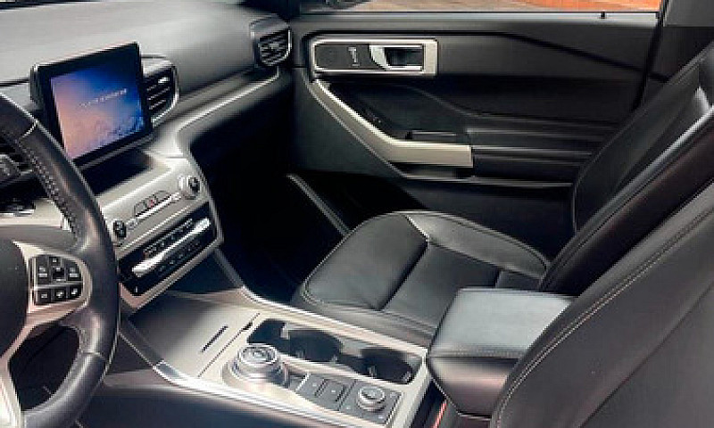 Ford Explorer 2.3 Li...