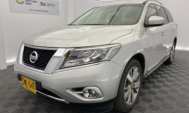 Nissan Pathfinder 3....