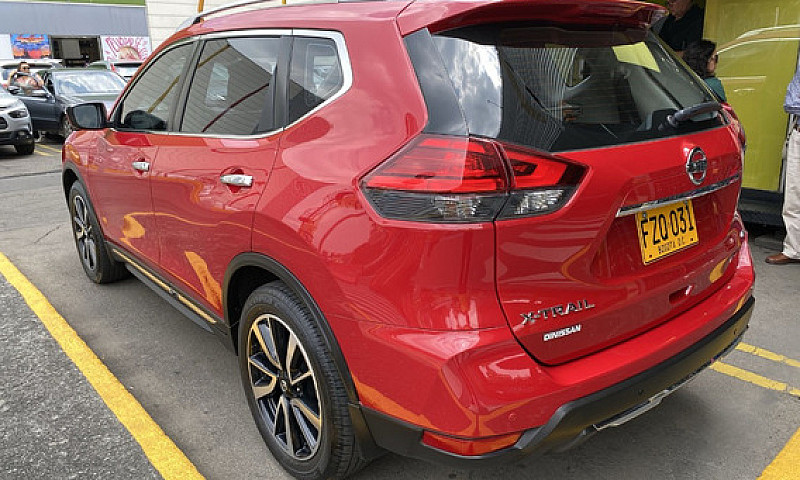 Nissan X-Trail 2.5 E...