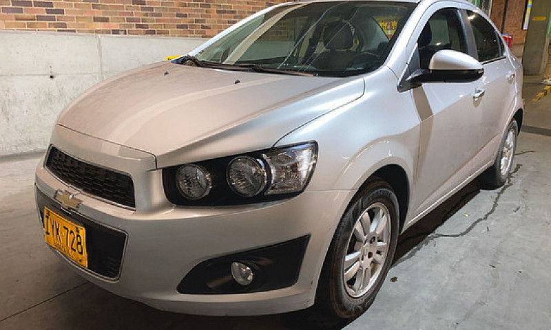 Chevrolet Sonic 1.6 ...