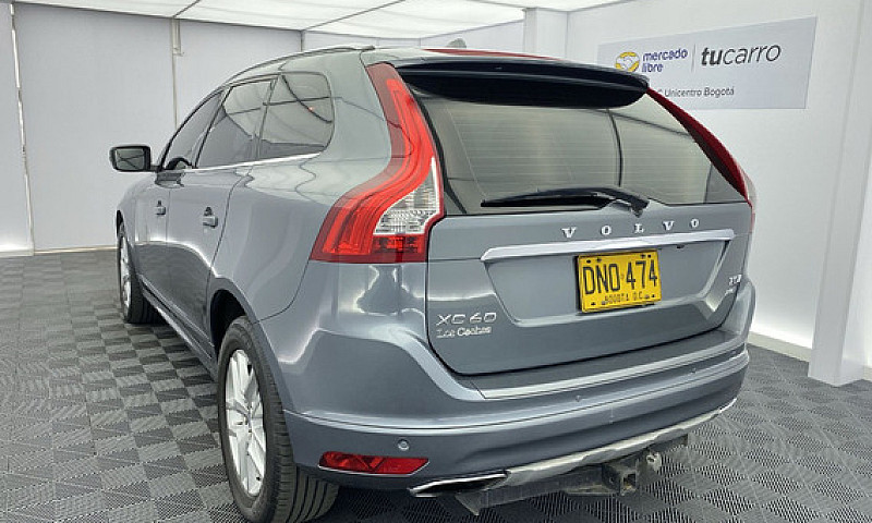 Volvo Xc60 2.0 T5 Aw...