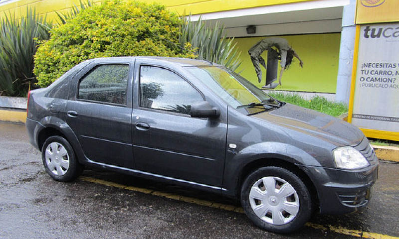 Renault Logan 1.4 Fa...