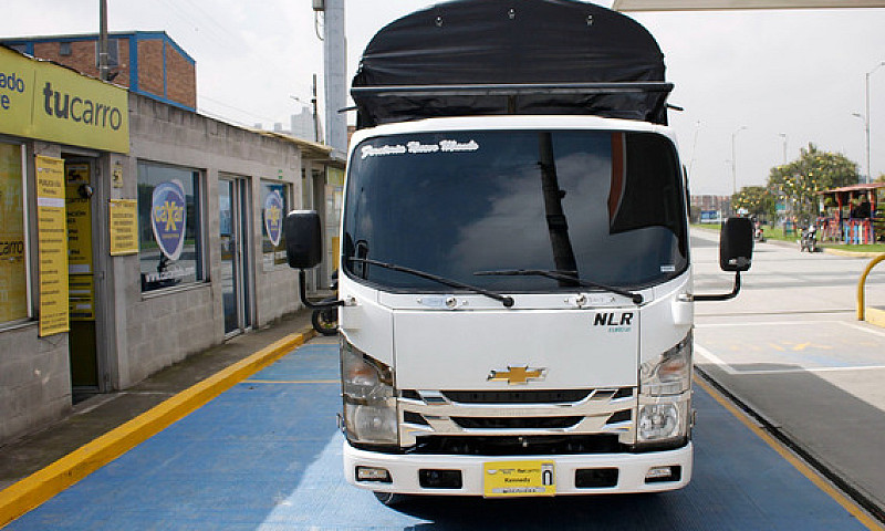 Chevrolet Nlr Euro V...
