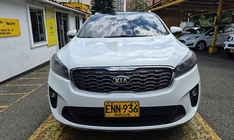 Kia Sorento 3.3 Trus...