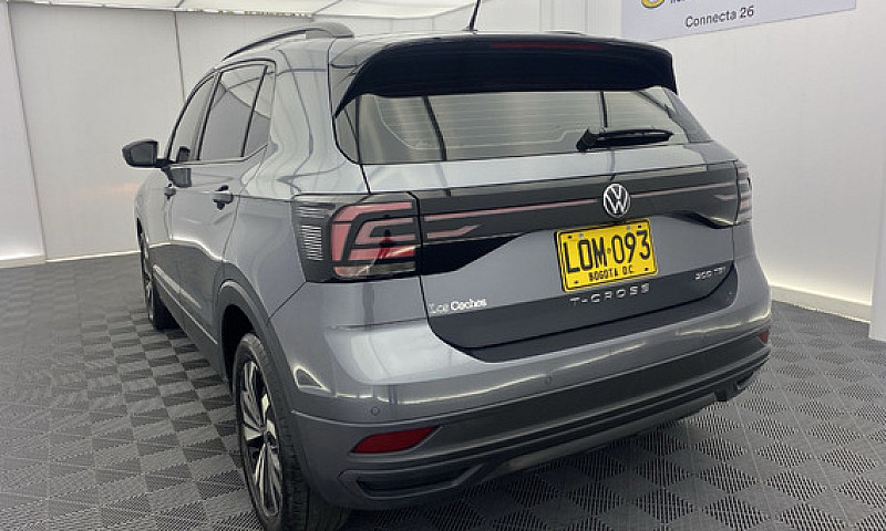 Volkswagen T-Cross 1...