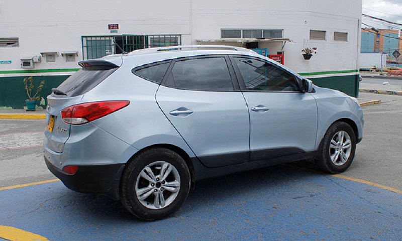 Hyundai Tucson Ix-35...