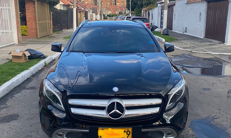 Mercedes-Benz Clase ...