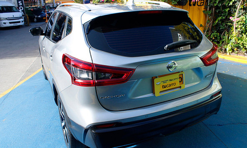 Nissan Qashqai 2.0 E...