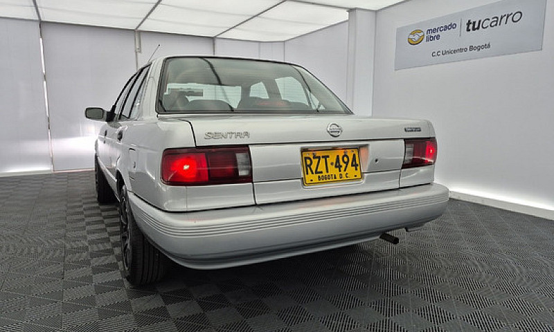 Nissan Sentra 1.6 B1...