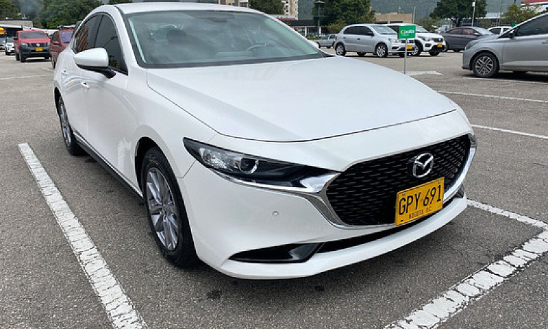 Mazda 3 2.0 Touring ...