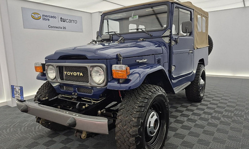 Toyota Land Cruiser ...