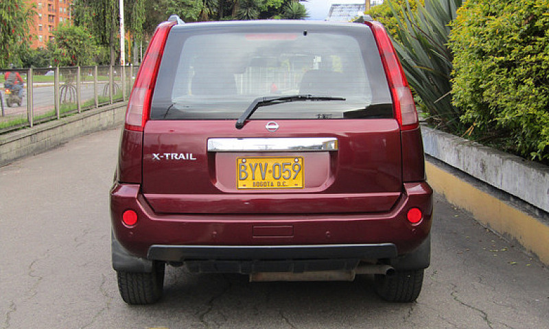 Nissan X-Trail 2.5 X...
