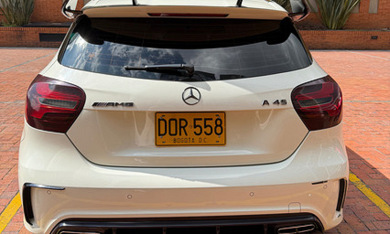 Mercedes-Benz Amg 2....