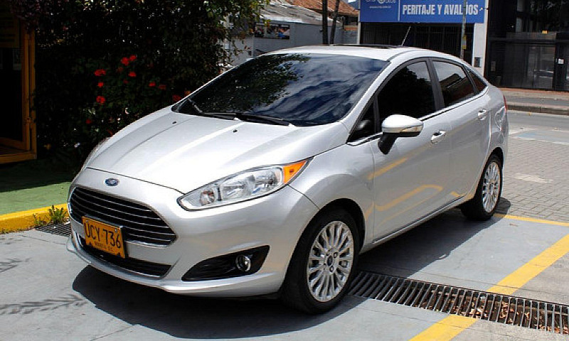 Ford Fiesta 1.6 Tita...