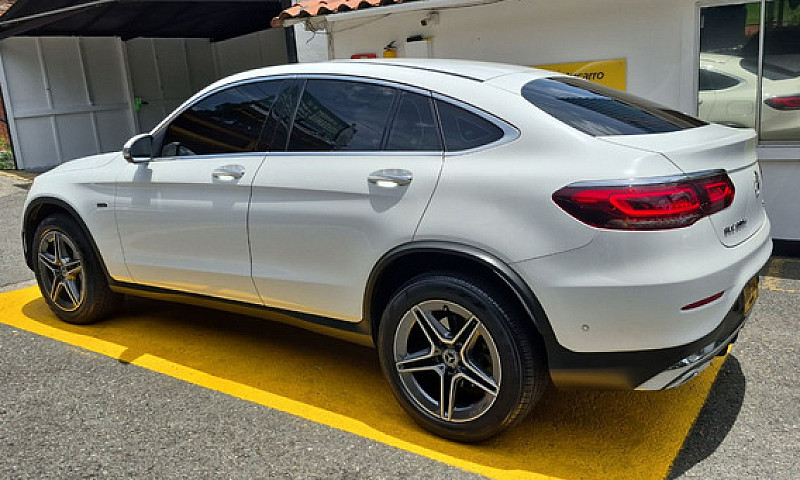 Mercedes-Benz Clase ...