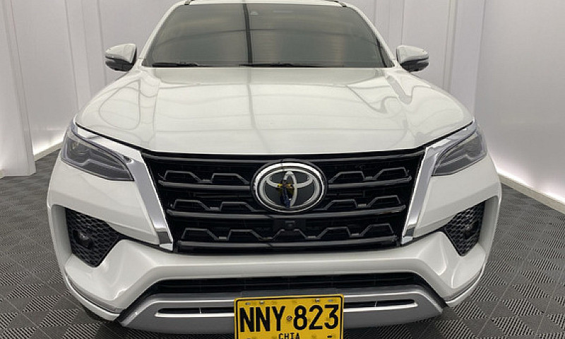 Toyota Fortuner...