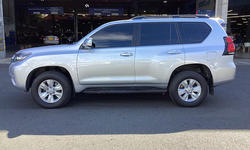 Toyota Prado...