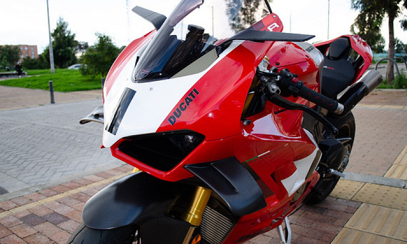 Ducati Panigale V4R ...