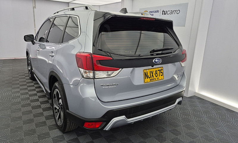 Subaru Forester 2.0 ...