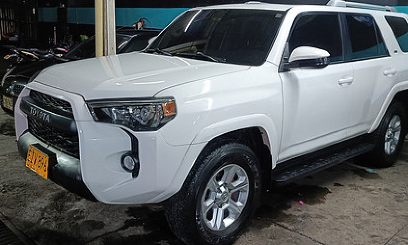Toyota 4Runner 4.0 S...
