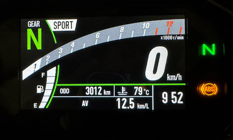 Kawasaki Zr900 2024...