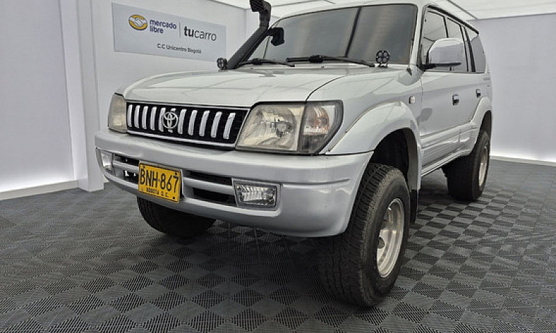 Toyota  Prado Vx 200...