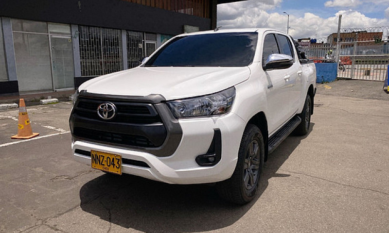 Toyota Hilux 2.7 Gas...
