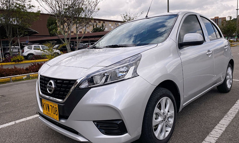 Nissan March 1.6 Sen...
