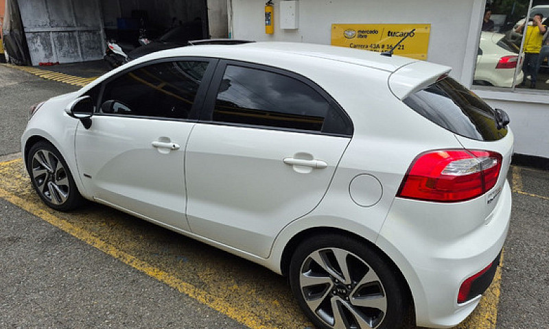 Kia Rio R Summa 1.25...