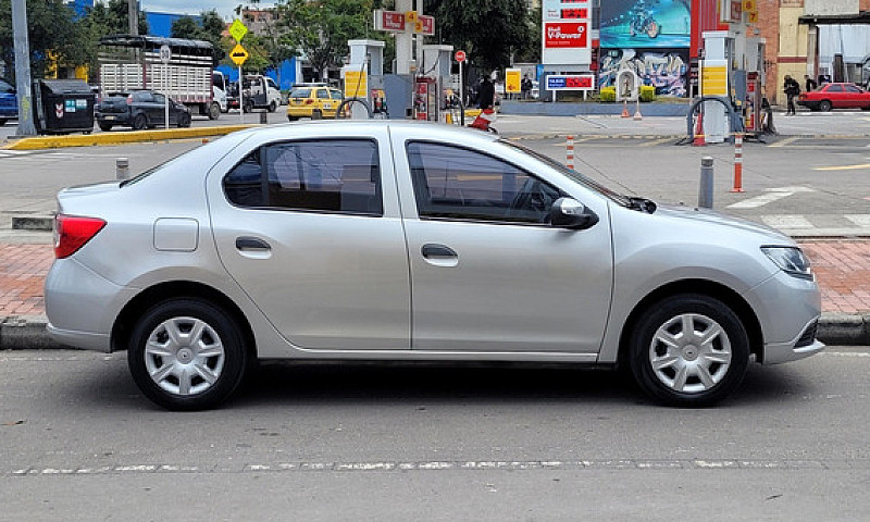 Renault Logan 1.6 Li...