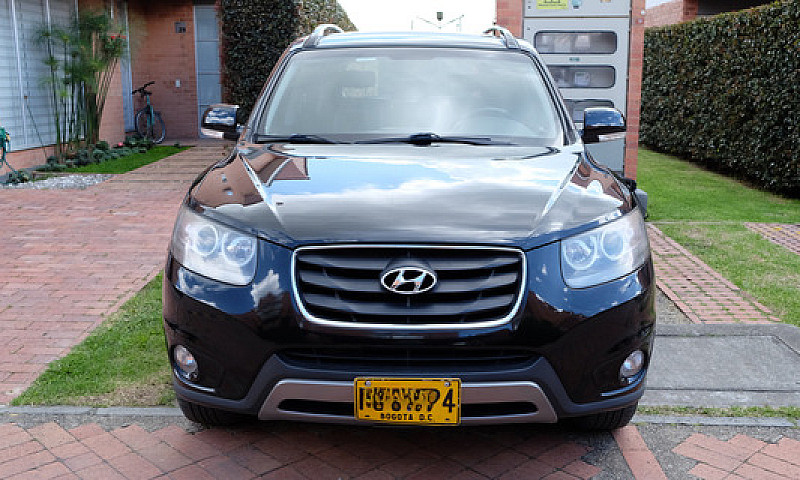 Hyundai Santa Fe 2.4...