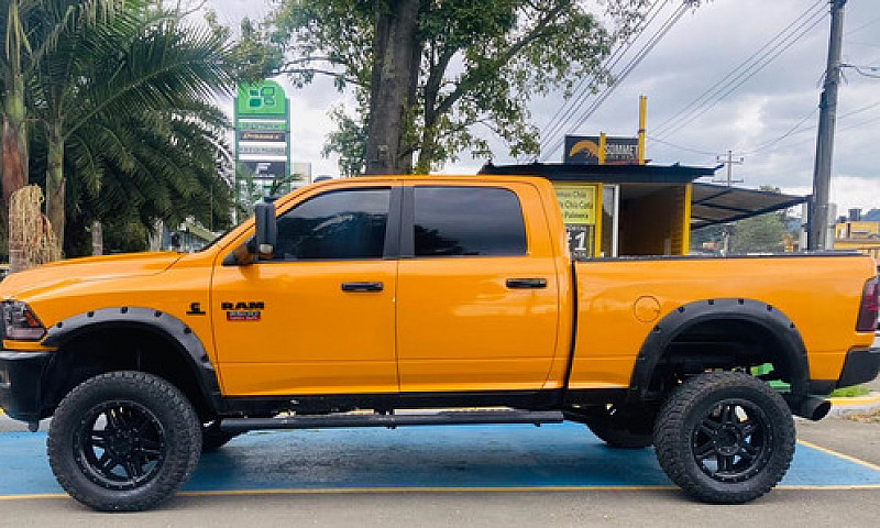 Dodge Ram 2500 Slt...