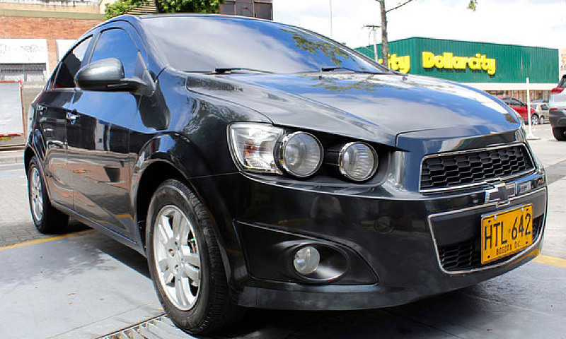 Chevrolet Sonic 1.6 ...
