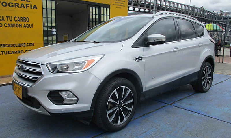 Ford Escape Titanium...