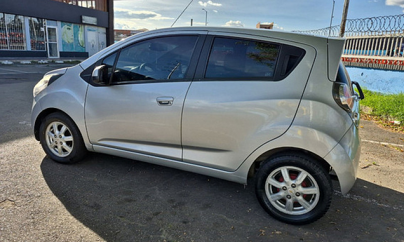 Chevrolet Spark 1.2 ...
