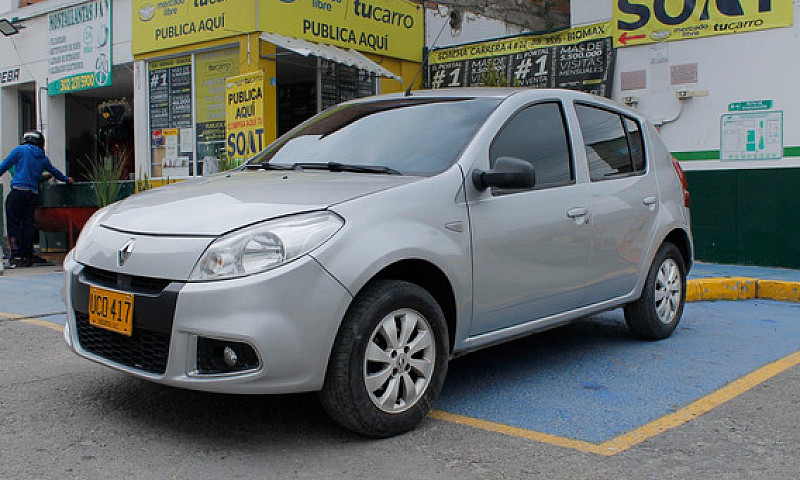Renault Sandero 1.6 ...