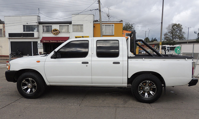 Nissan Np300 Frontie...