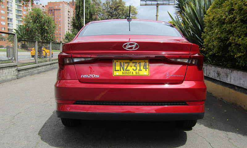 Hyundai Accent 1.6 H...
