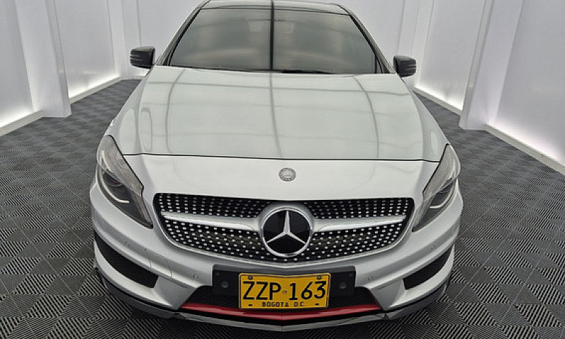 Mercedes-Benz Clase ...