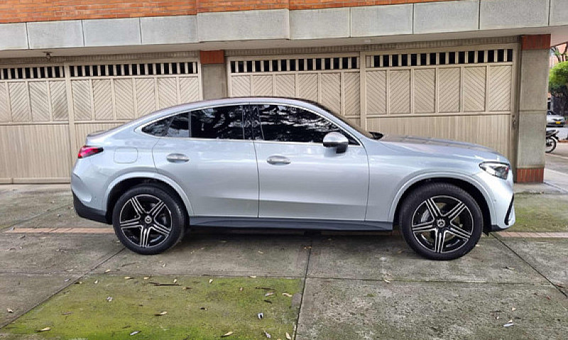 Mercedes-Benz Clase ...