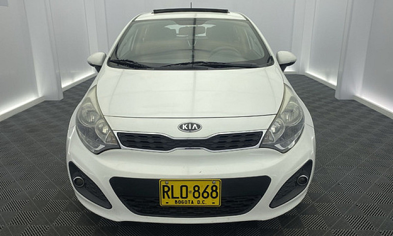 Kia Rio 1.4 5 P 109 ...