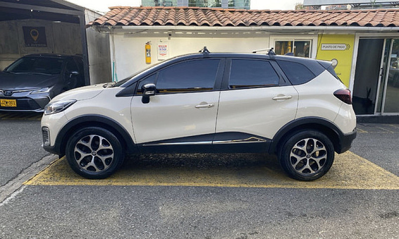 Renault Captur 2.0 I...