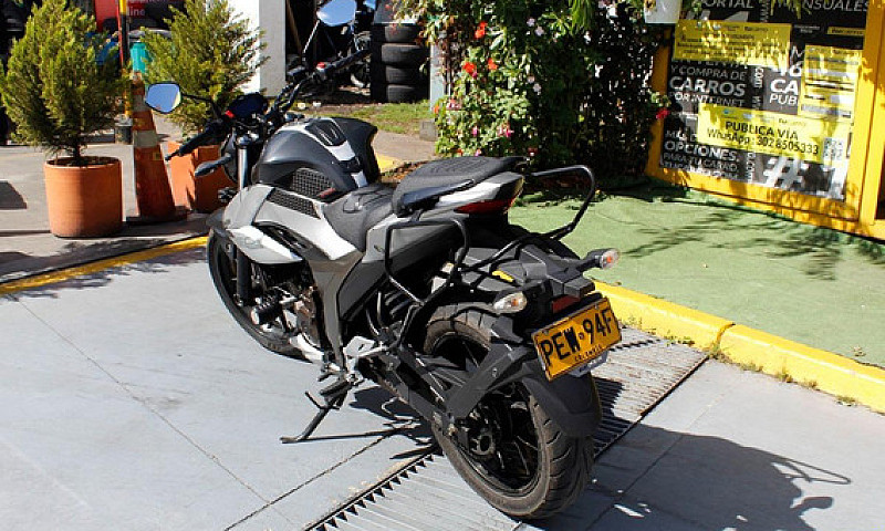 Suzuki Gixxer 250 20...
