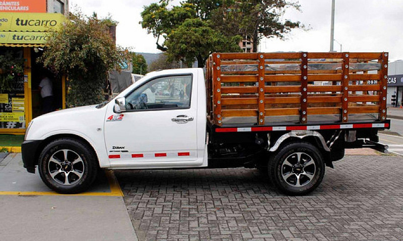 Chevrolet D-Max Esta...